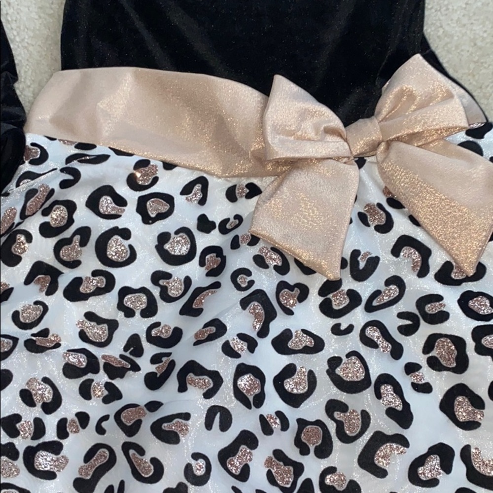 Formal Dress - Picture 2 of 3